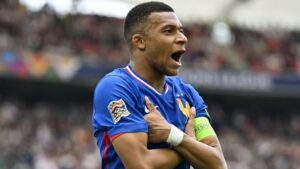 Mbappe đã cần chỉ 90 trận đấu để đạt được cột mốc 50 bàn thắng